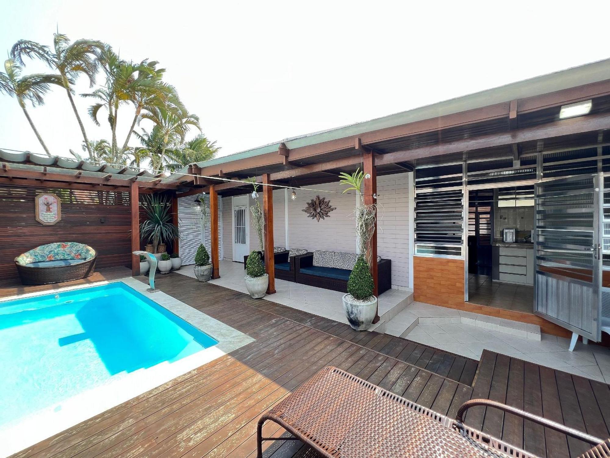 Casa Agradavel Com Piscina, A Poucos Passos Da Praia Peruíbe Exteriér fotografie