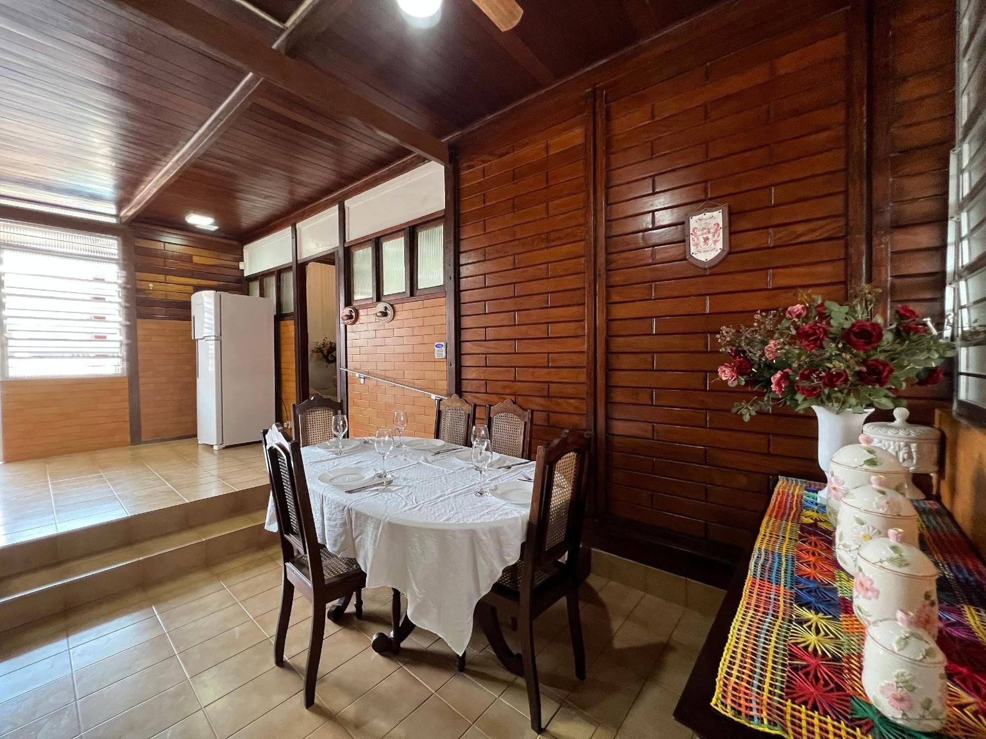 Casa Agradavel Com Piscina, A Poucos Passos Da Praia Peruíbe Exteriér fotografie