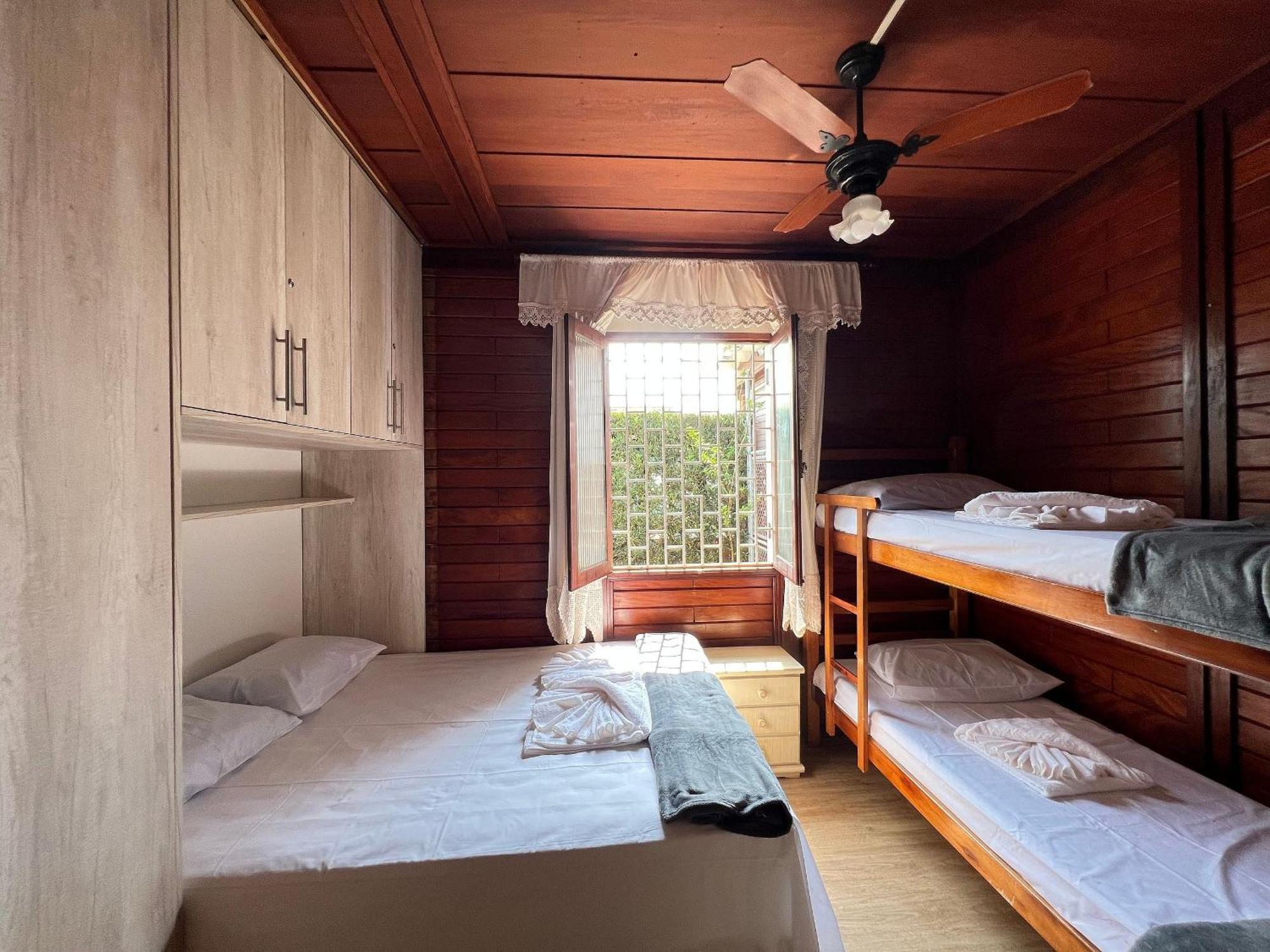 Casa Agradavel Com Piscina, A Poucos Passos Da Praia Peruíbe Exteriér fotografie