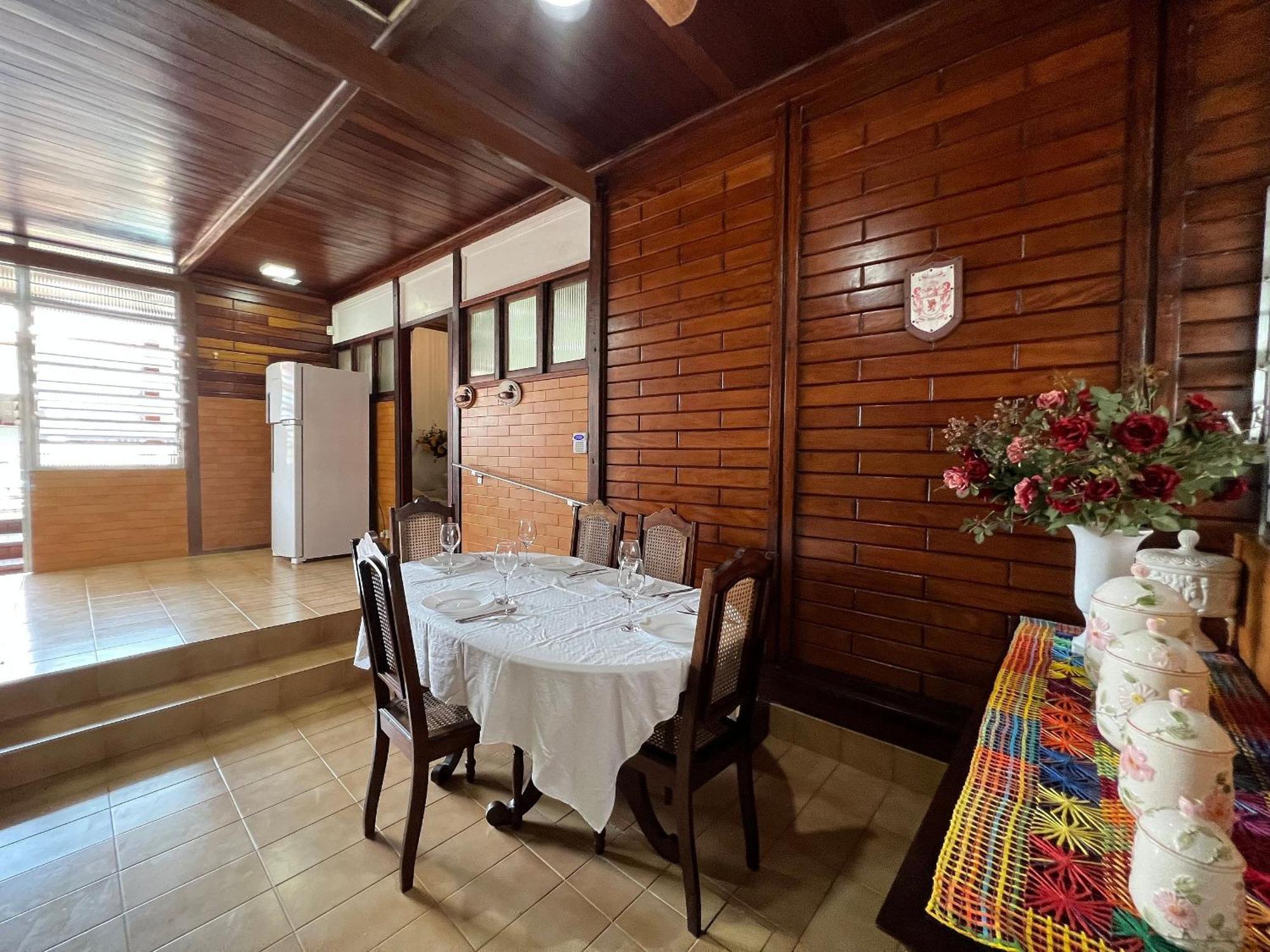 Casa Agradavel Com Piscina, A Poucos Passos Da Praia Peruíbe Exteriér fotografie