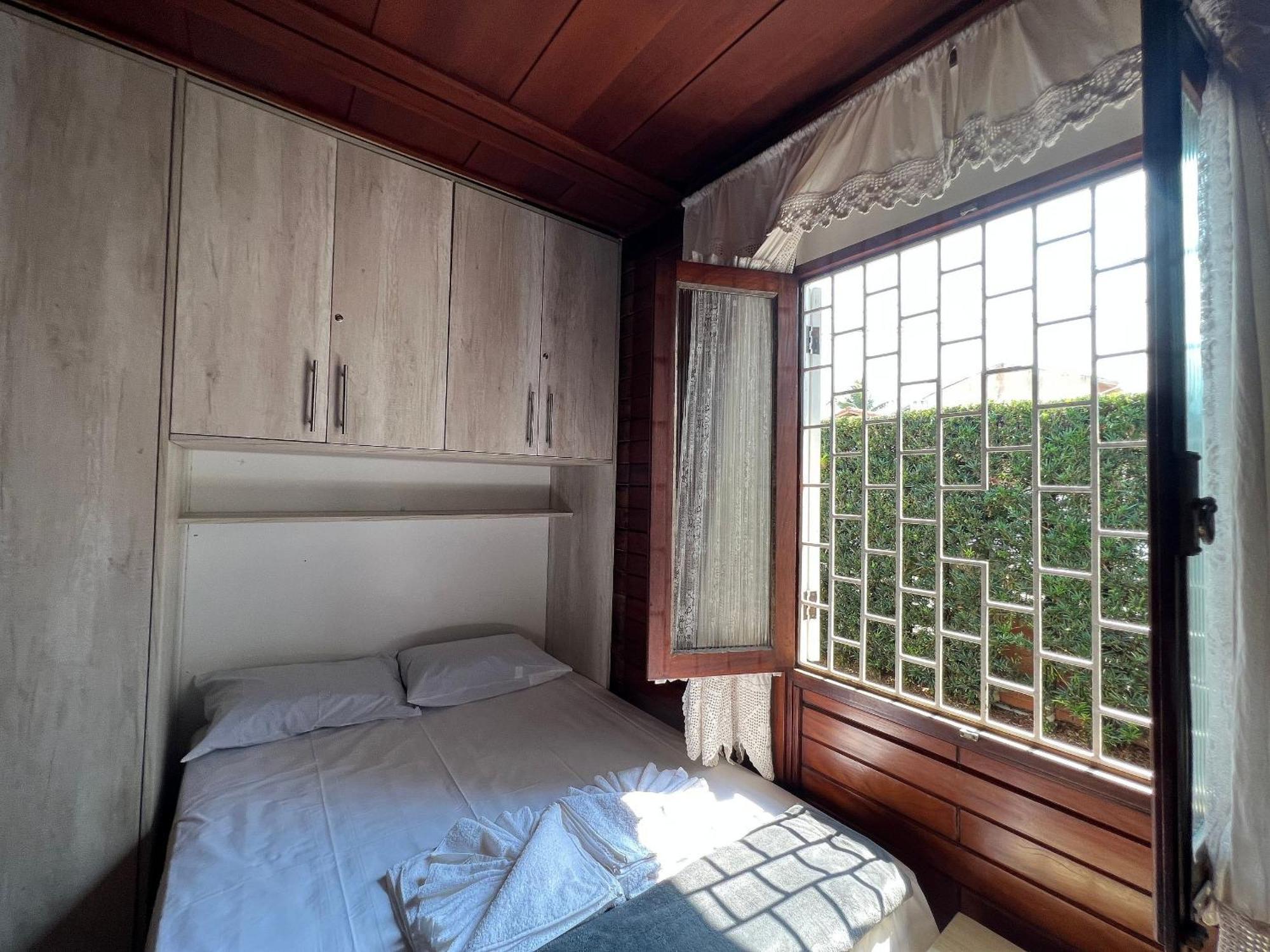 Casa Agradavel Com Piscina, A Poucos Passos Da Praia Peruíbe Exteriér fotografie