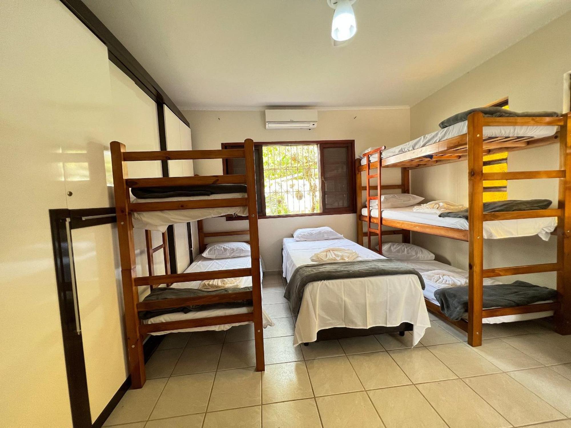 Casa Agradavel Com Piscina, A Poucos Passos Da Praia Peruíbe Exteriér fotografie