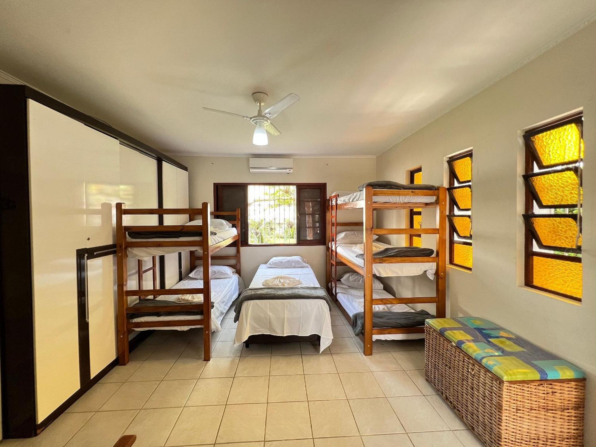 Casa Agradavel Com Piscina, A Poucos Passos Da Praia Peruíbe Exteriér fotografie
