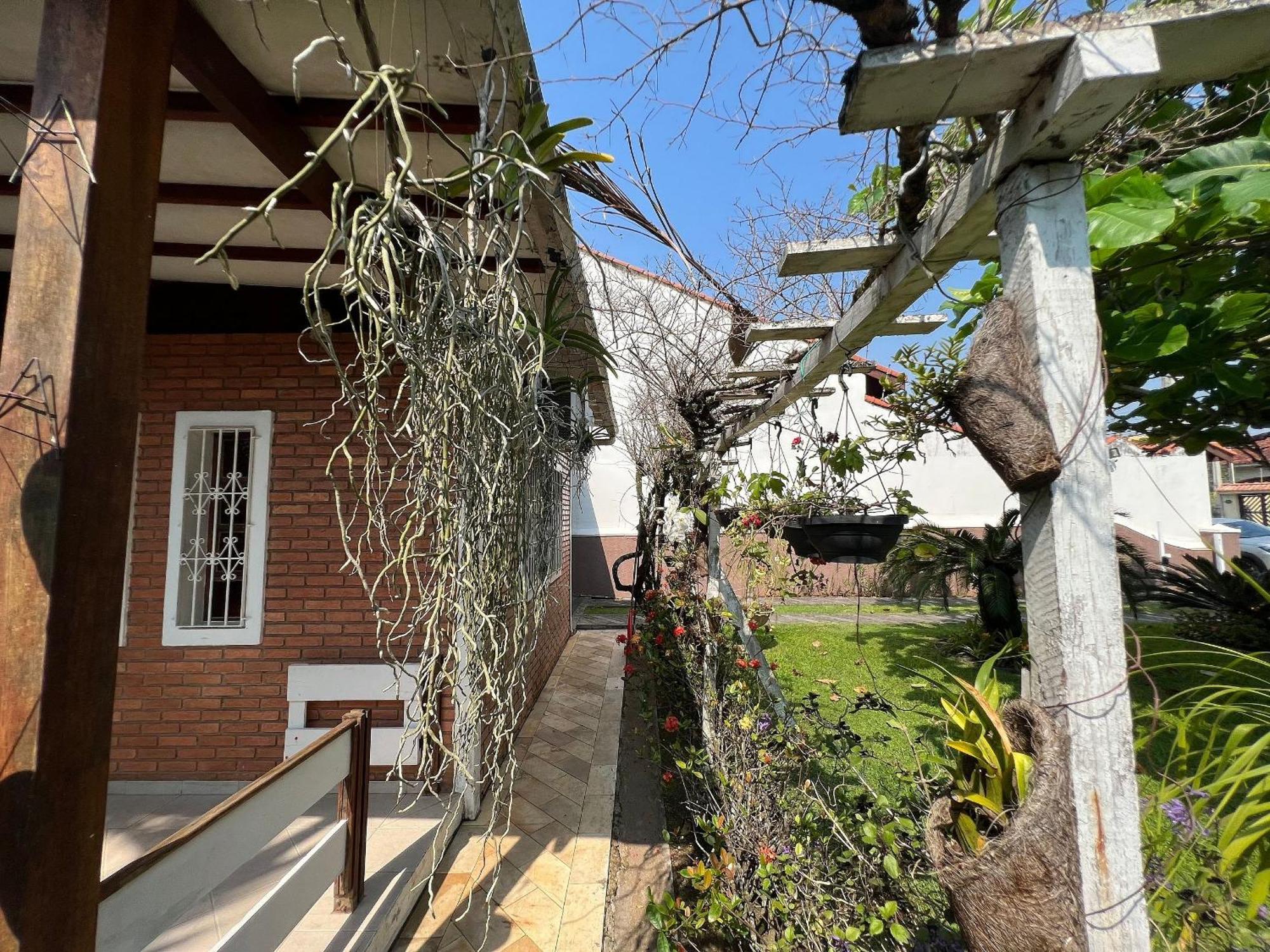 Casa Agradavel Com Piscina, A Poucos Passos Da Praia Peruíbe Exteriér fotografie